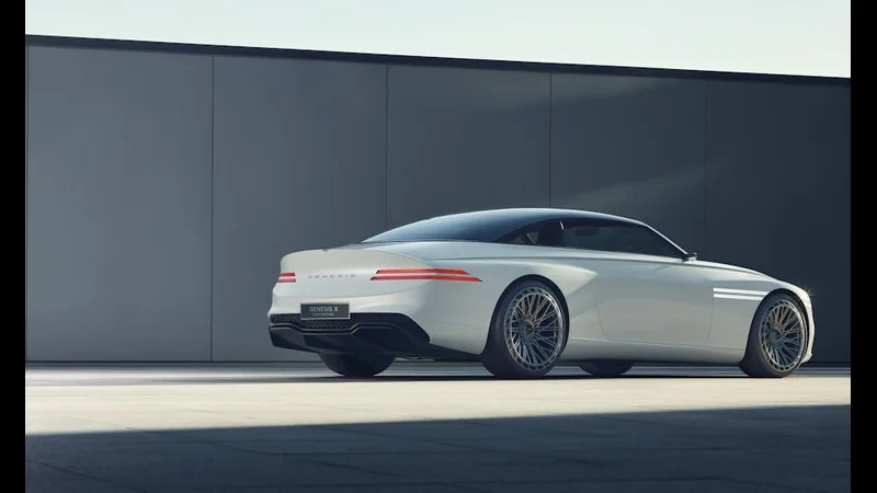 How to Maximize the Range of Your Electric Vehicle - Automotive Tech illustration