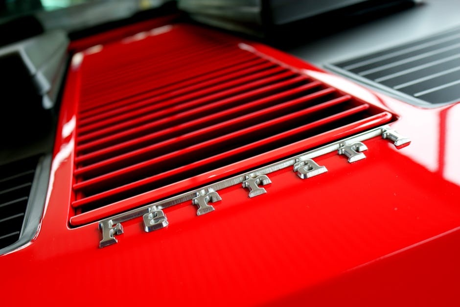 Be a Hero, Buy This Ultra-Rare De Tomaso Pantera