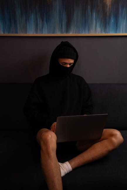 Hackers Use ClickFix Trick to Deploy PowerShell-Based Havoc C2 via SharePoint Sites