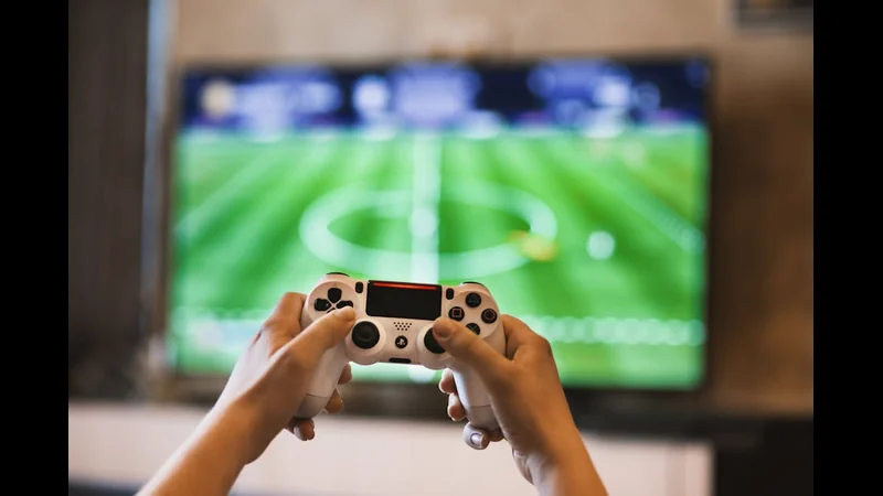 The Evolution of E-Sports: From LAN Parties to Stadiums - Gaming Tech illustration