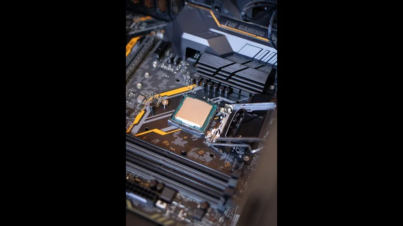 How VRAM Works (And How Much You Need) - Computer & Hardware visual representation