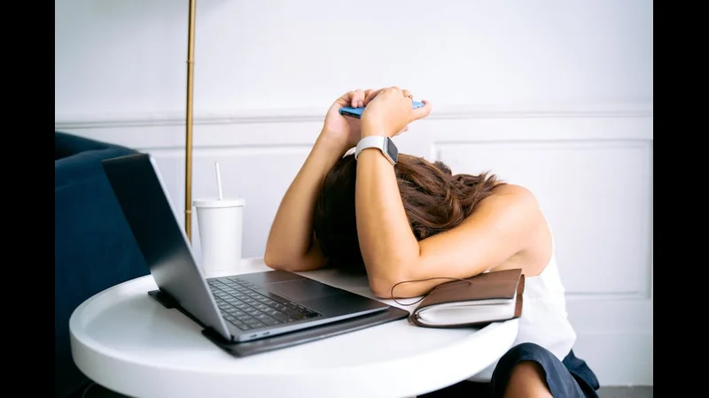 5G Explained: How It Affects Your Phone Experience - Mobile Tech visual representation