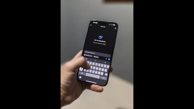 How Smartphones Actually Work: A Simple Guide - Mobile Technology visual representation