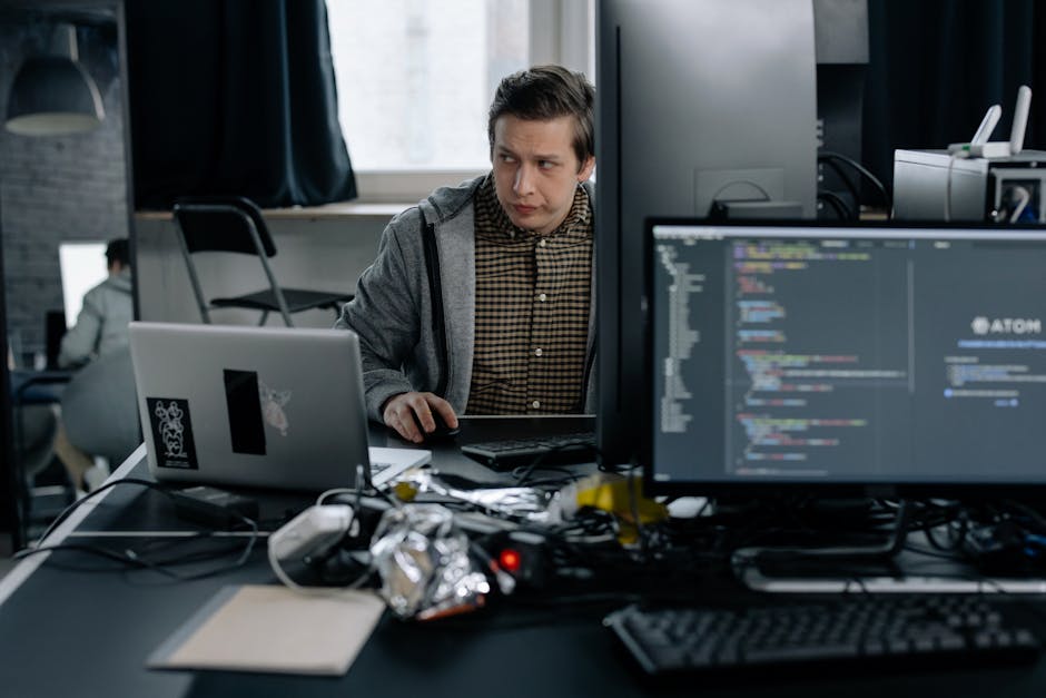 Designing a Scalable and Real-Time Messaging System
